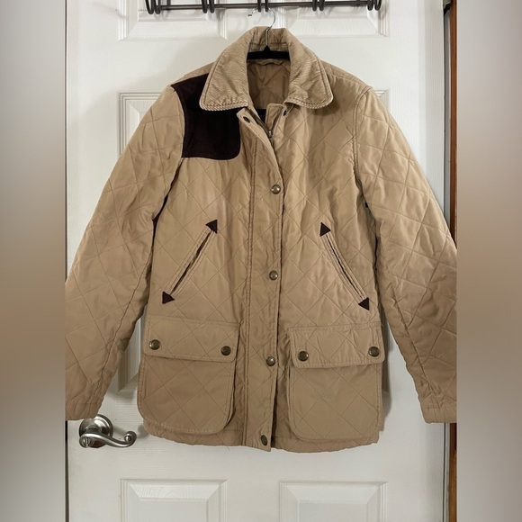 American Living Jackets & Blazers - American Living Quilted Beige Jacket with Dark Brown Details